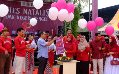 DIESNATALIS NANDIKARA 20Th SMK NEGERI RENGEL